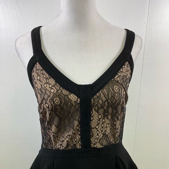Heartloom Madelyn Black Cocktail Lacy Peplum Dress Size M - Picture 5 of 15
